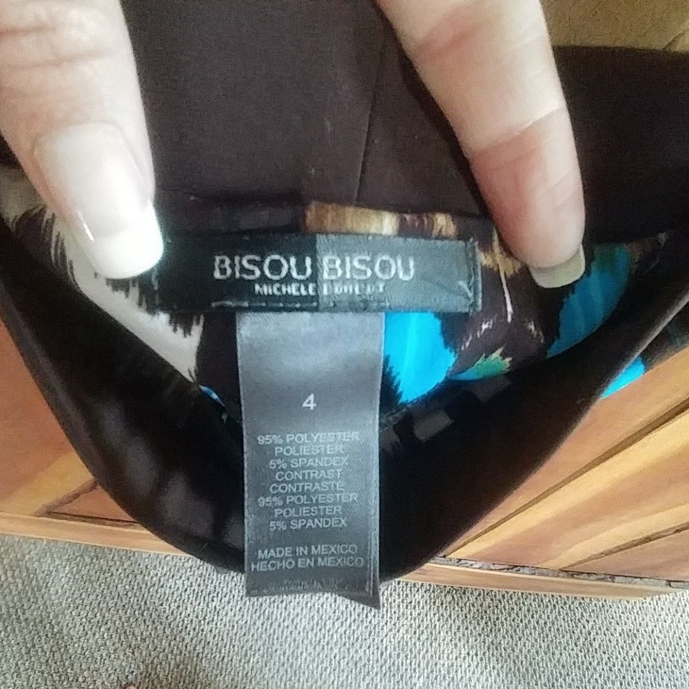 Dress - Picture 3 of 3